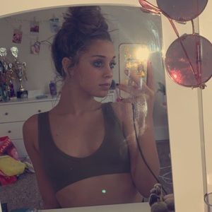 Meet your Posher, Meagan